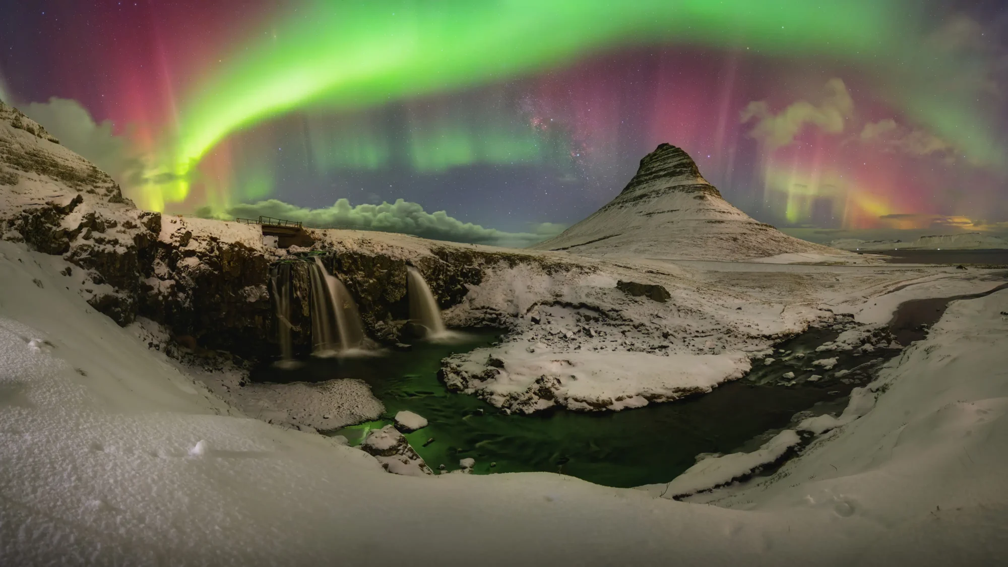 Aurora pillars and thunderstorm above Kirkjufell by Louis Leroux Gere (France)